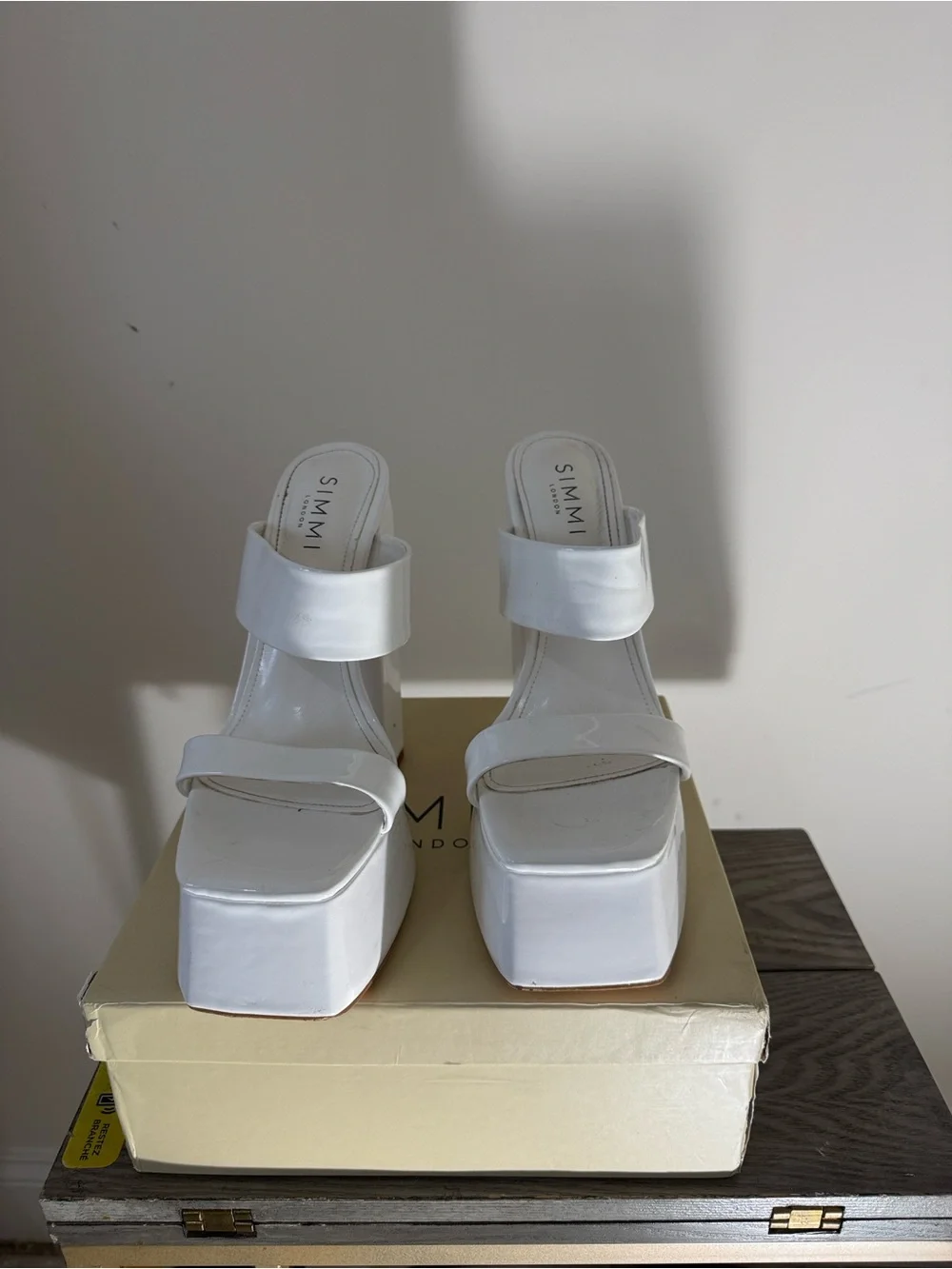 SIMMI London White Square-Toe Platform Double-Strap Heels